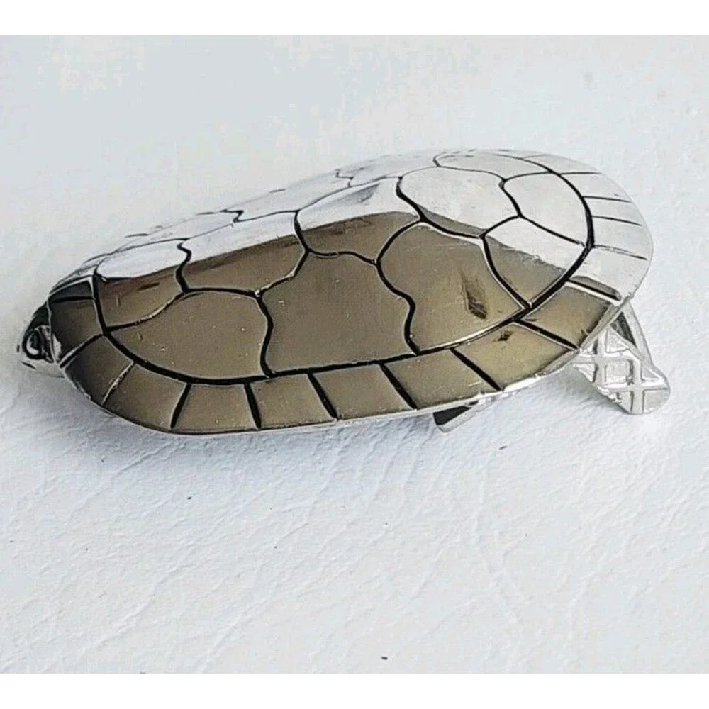 Vintage Silver Tone Turtle Metal Belt Buckle